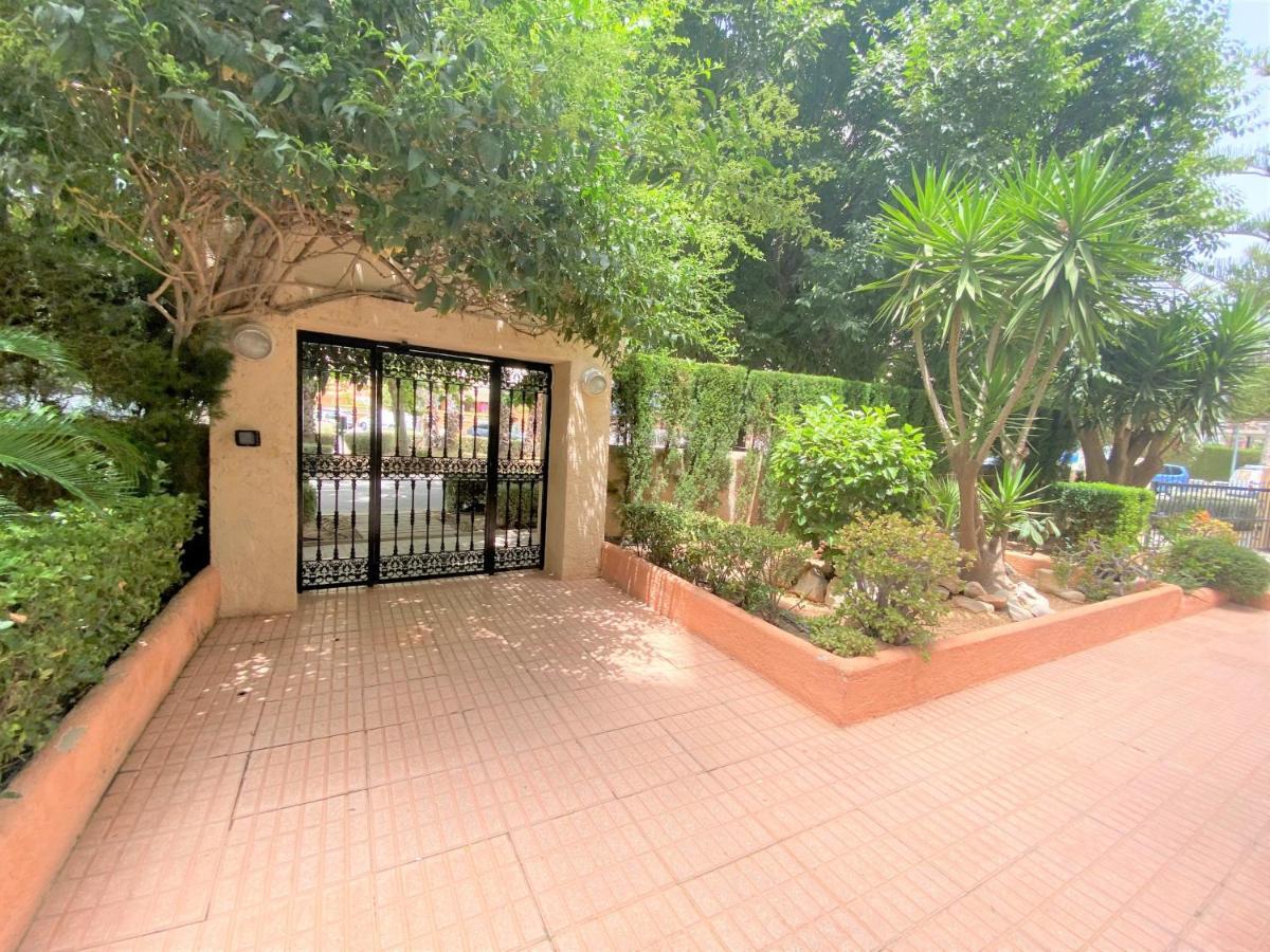 Apartamento A 50M De La Playa 卡尔佩 外观 照片